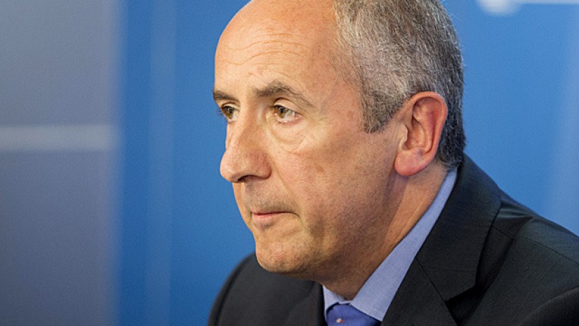 Eusko jaurlaritzak toki administrazioaren iraunkortasunari eta arrazionalizatzeari buruzko legearen aurreproiektua berriz aztertzeko eskatu dio espainako gobernuari