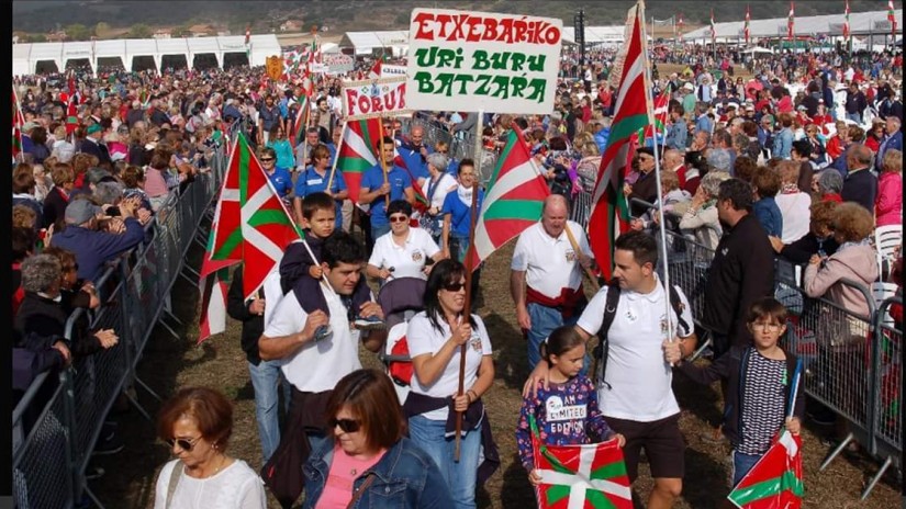 Etxebarriko Uri Buru Batzarra 2018koAlderdi egunean